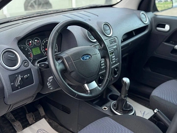 Ford Fusion, 2008г, передний привод, механика