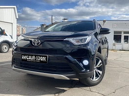 Toyota RAV4, 2017г, полный привод, вариатор