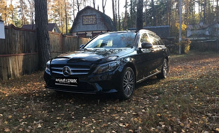 Mercedes-Benz C-Класс, 2019г, полный привод, автомат