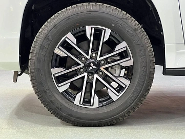 Mitsubishi Montero Sport, 2023г, полный привод, автомат