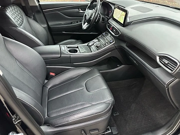 Hyundai Santa Fe, 2021г, полный привод, автомат
