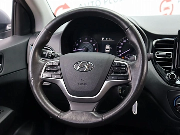 Hyundai Solaris, 2020г, передний привод, автомат