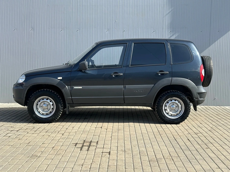 Chevrolet Niva, 2015г., полный привод, механика