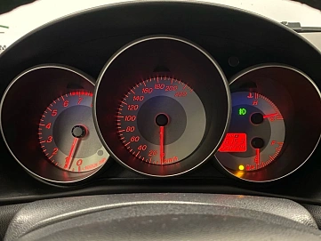 Mazda 3, 2007г, передний привод, механика