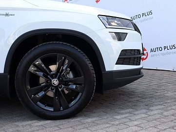 Skoda Karoq, 2021г, передний привод, автомат