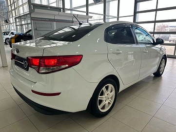 Kia Rio, 2016г, передний привод, механика