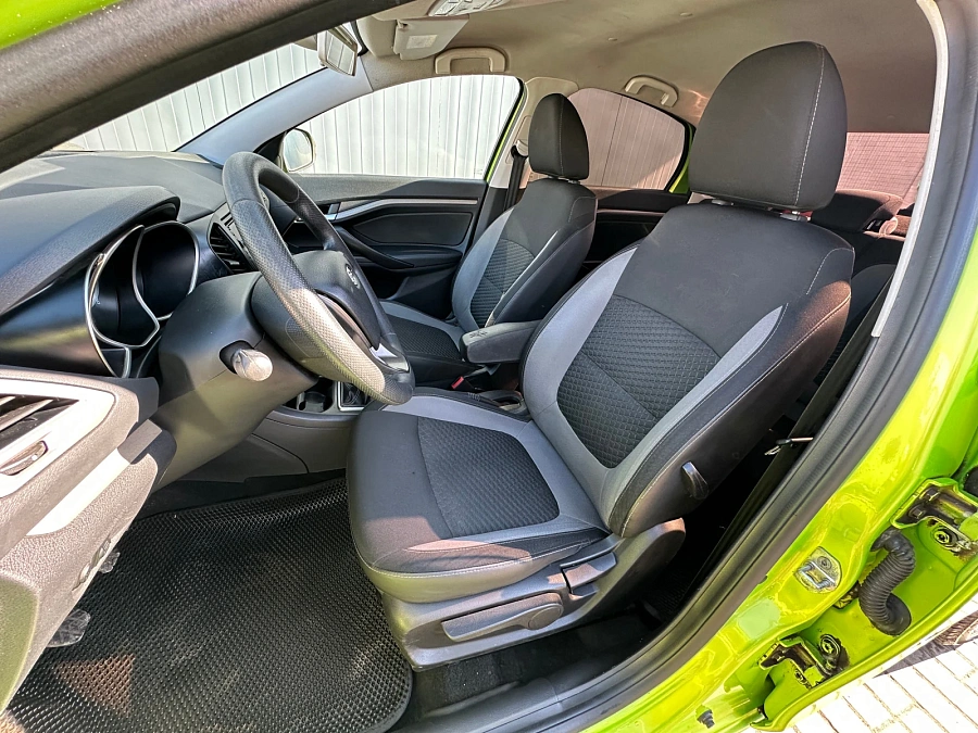 Lada (ВАЗ) Vesta, 2015г., передний привод, механика