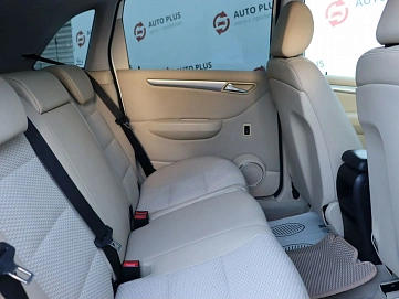 Mercedes-Benz B-Класс, 2011г, передний привод, вариатор