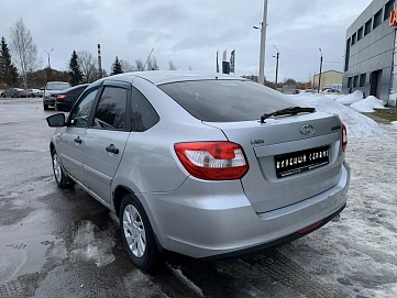 Lada (ВАЗ) Granta, 2015г, передний привод, механика
