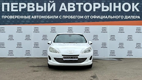 Peugeot 408, 2013г, передний привод, механика
