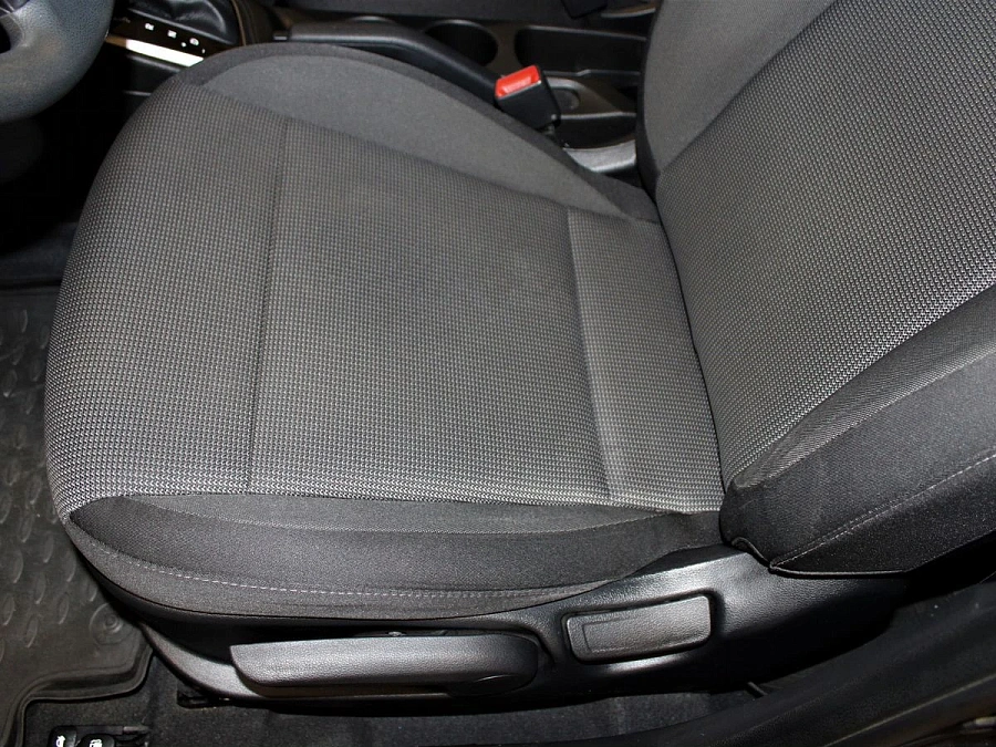 Hyundai Solaris, 2018г., передний привод, автомат