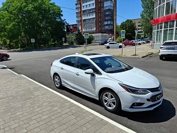 Chevrolet Cruze, 2018г., передний привод, автомат