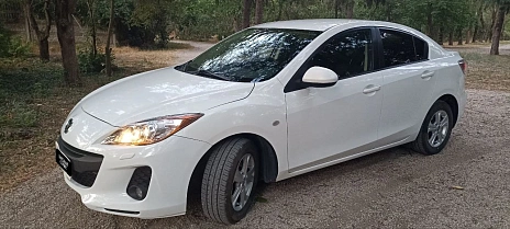 Mazda 3, 2013г, передний привод, автомат