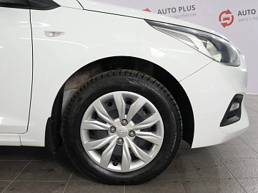 Hyundai Solaris, 2017г, передний привод, автомат