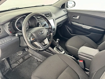 Kia Rio, 2015г, передний привод, автомат