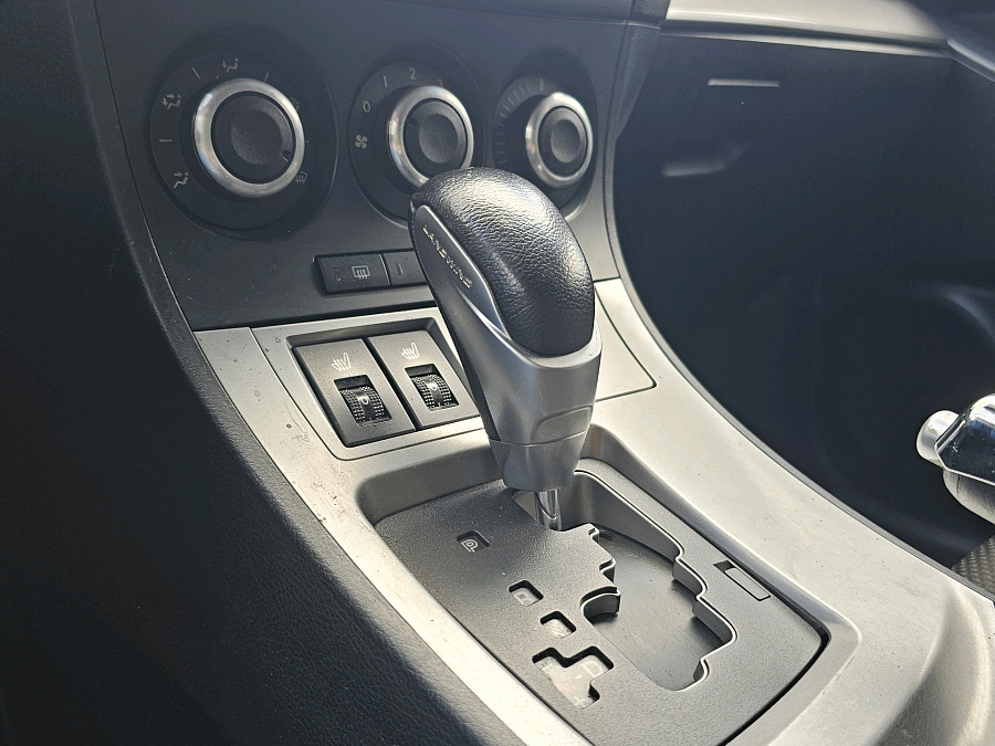 Mazda 3, 2011г., передний привод, автомат