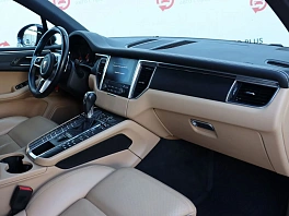 Porsche Macan, 2016г, полный привод, робот