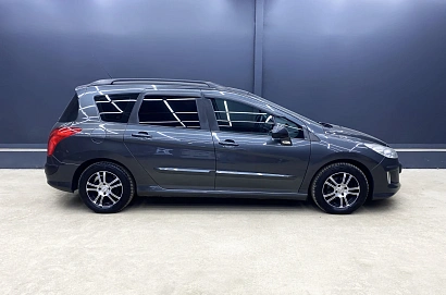 Peugeot 308, 2009г, передний привод, автомат