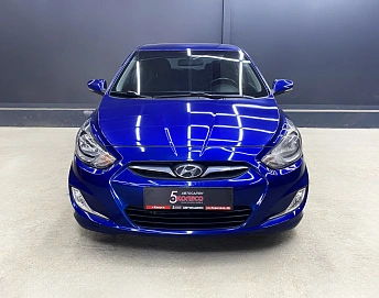 Hyundai Solaris, 2011г, передний привод, автомат