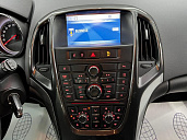Opel Astra, 2013г., передний привод, автомат