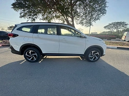 Toyota Rush, 2022г, задний привод, автомат