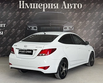 Hyundai Solaris, 2014г, передний привод, автомат