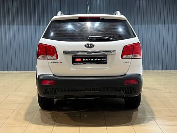 Kia Sorento, 2012г, полный привод, автомат