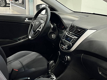 Hyundai Solaris, 2016г, передний привод, автомат