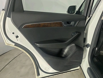 Audi Q5, 2010г, полный привод, робот