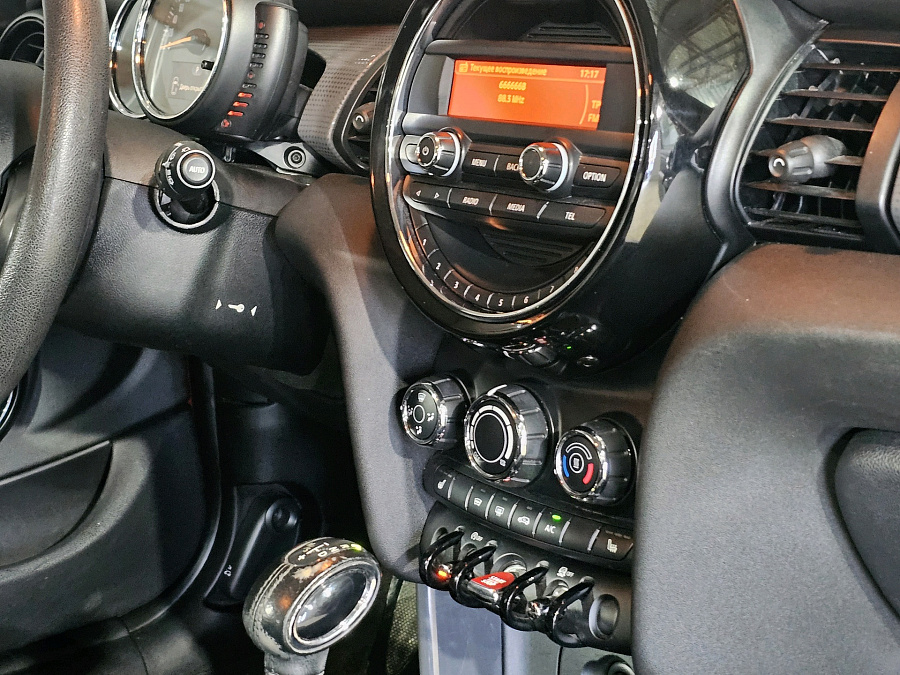 Mini , 2015г., передний привод, автомат