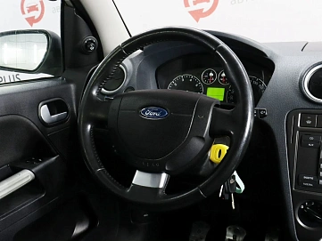 Ford Fusion, 2008г., передний привод, механика