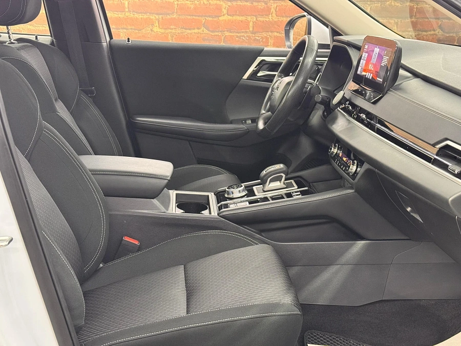 Mitsubishi Outlander, 2022г., полный привод, вариатор