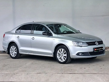 Volkswagen Jetta, 2013г., передний привод, робот