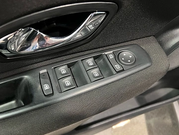 Renault Fluence, 2012г, передний привод, механика