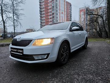 Skoda Octavia, 2016г, передний привод, механика