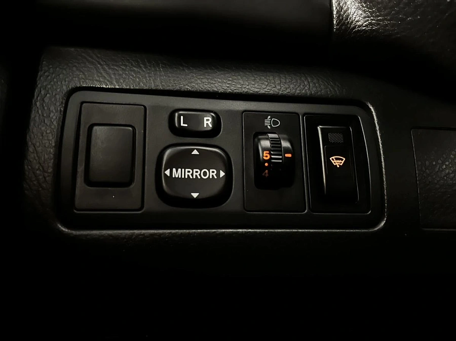 Toyota Avensis, 2008г., передний привод, механика
