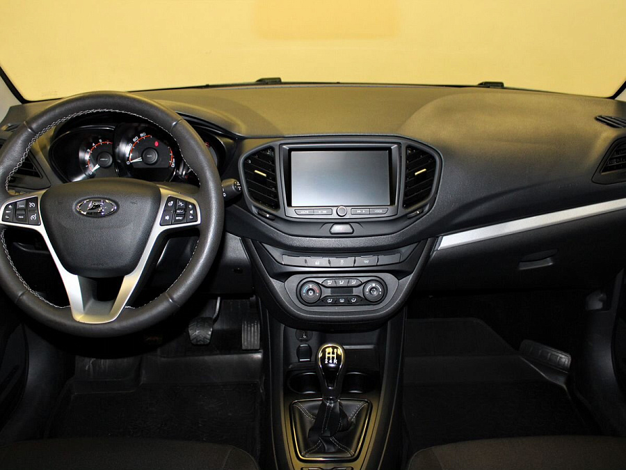 Lada (ВАЗ) , 2021г., передний привод, механика