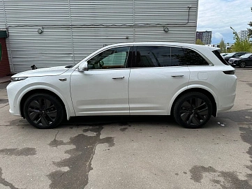 LiXiang L7, 2023г, полный привод, автомат