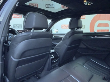 BMW 5 серии, 2020г., передний привод, автомат