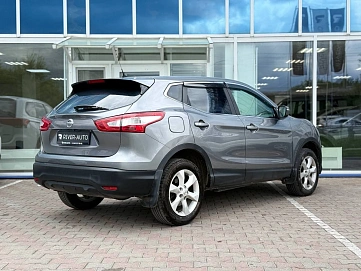 Nissan Qashqai, 2014г, передний привод, вариатор