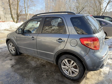 Suzuki SX4, 2008г., передний привод, механика