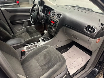 Ford Focus, 2008г, передний привод, механика