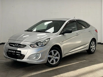 Hyundai Solaris, 2011г, передний привод, механика