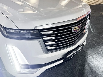 Cadillac Escalade, 2022г, задний привод, автомат