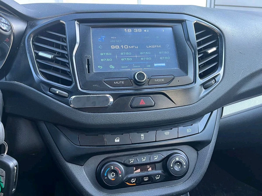 Lada (ВАЗ) Vesta, 2018г., передний привод, механика