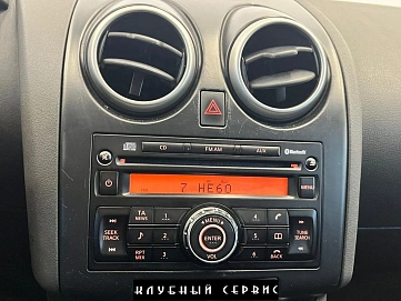 Nissan Qashqai, 2009г, передний привод, механика