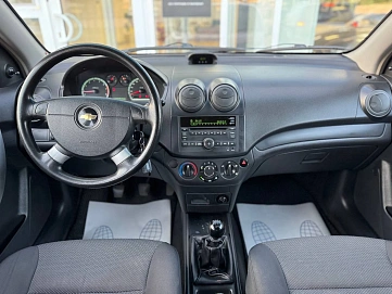 Chevrolet Aveo, 2010г, передний привод, механика