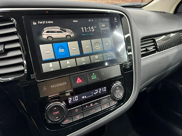 Mitsubishi Outlander, 2022г, передний привод, вариатор