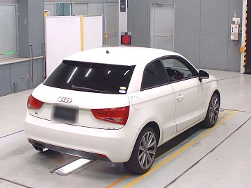 Audi A1, 2012г, передний привод, робот