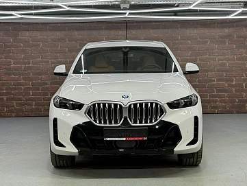 BMW X6, 2024г, полный привод, автомат